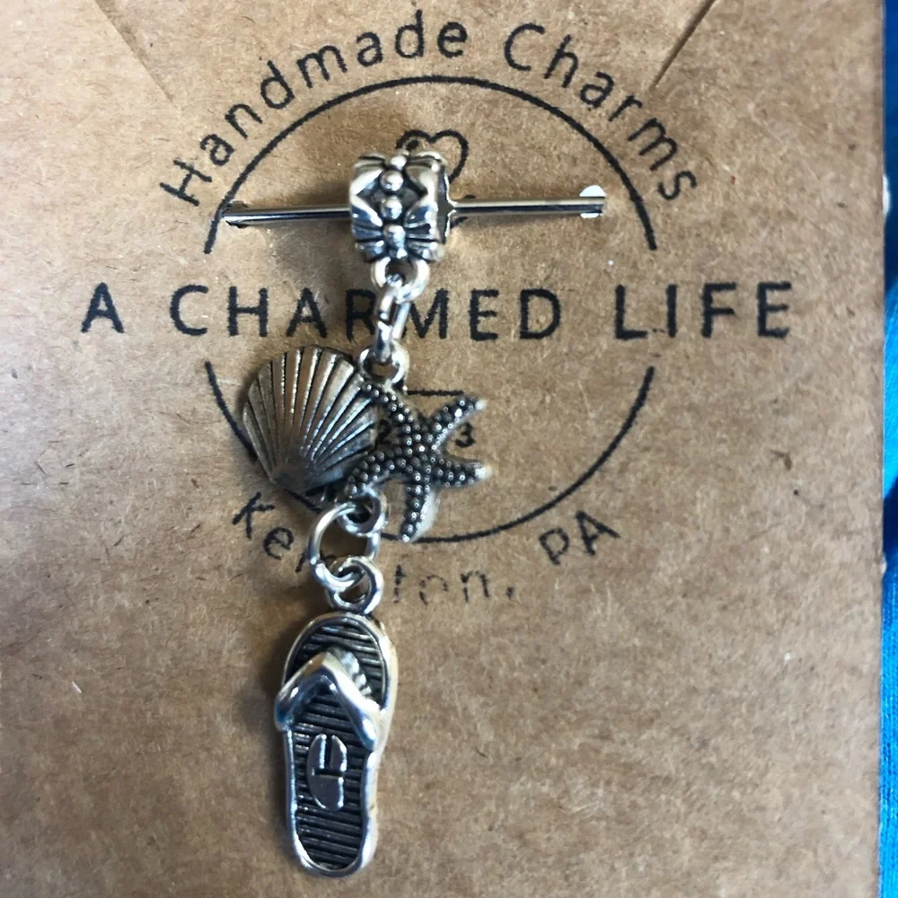 NWT, Handmade by A Charmed Life. Silver Bail with Ocean Themed Charms - Picture 1 of 7